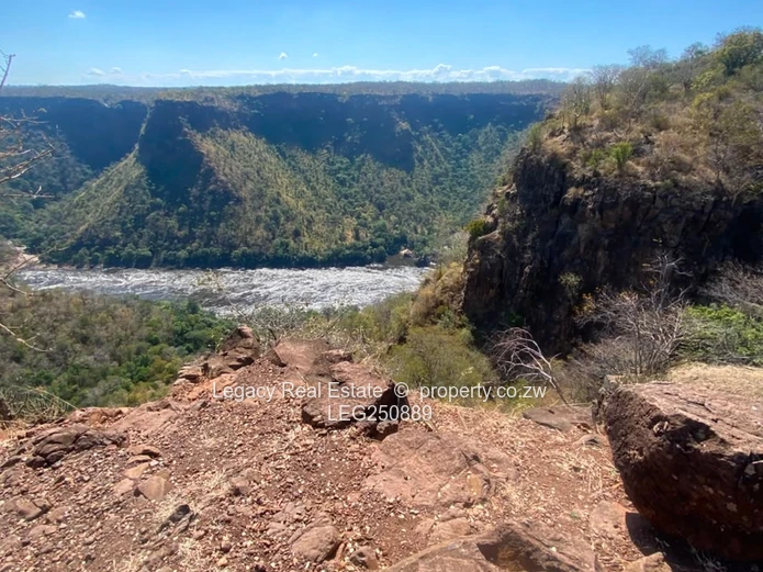 Prestigious Zambezi Riverfront Estate Ready For Tourism Development