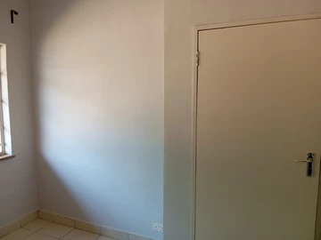 2 Bedroom Garden Flat