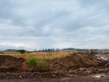 Stands & Residential Land