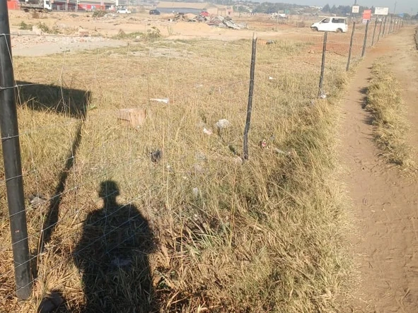 Commercial & Industrial Land