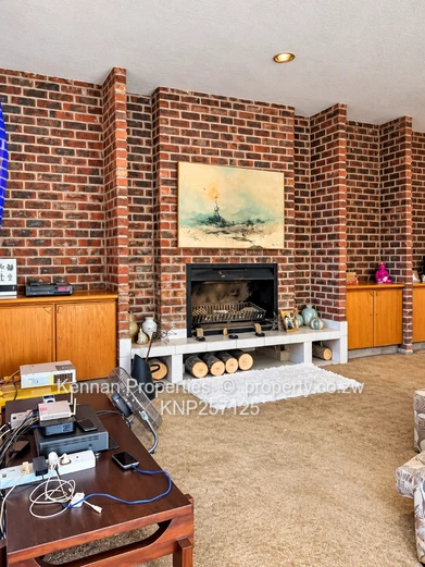 Unique & Substantial Double-Storey Family Home | 5–6 Bedrooms | Prestigious Colne Valley