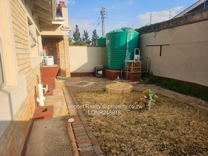 Modern 2-Bed Garden Flat in Avondale West (Borehole) (Sole Mandate)