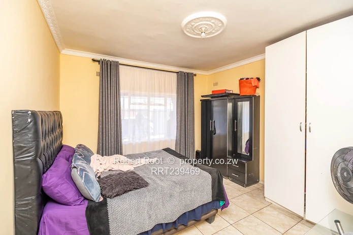 5- Bedroom Investment Property – Glaudina