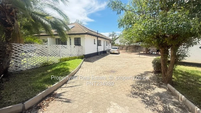 A must buy family home!!!