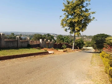 8 Bedroom House