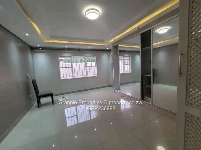 Ruwa Chipukutu Park Neat House To Let