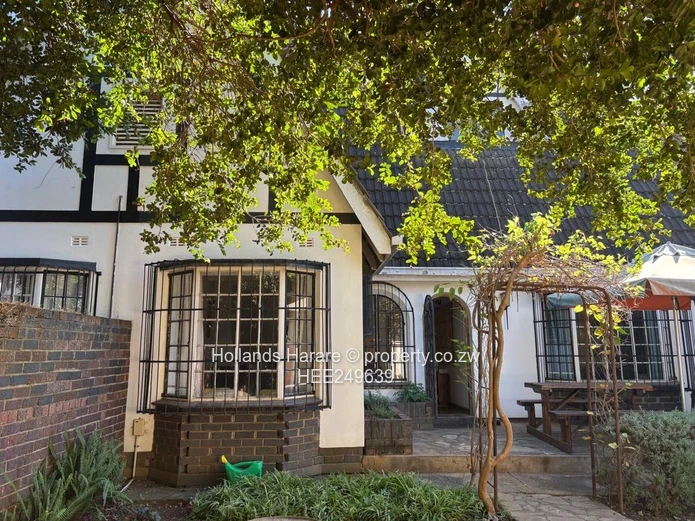 Lovely townhouse in Avondale
