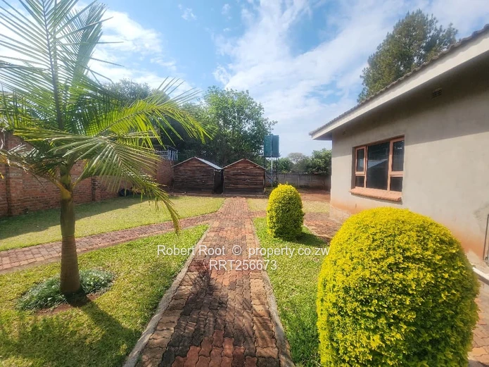 HOUSE TO RENT IN MANDARA - 4 Bedroom Residential House.