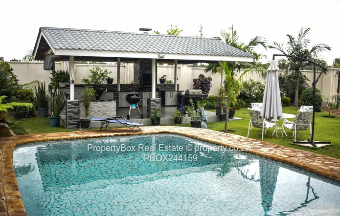 Fully furnished place available for short and long bookings for rent! US$60/night