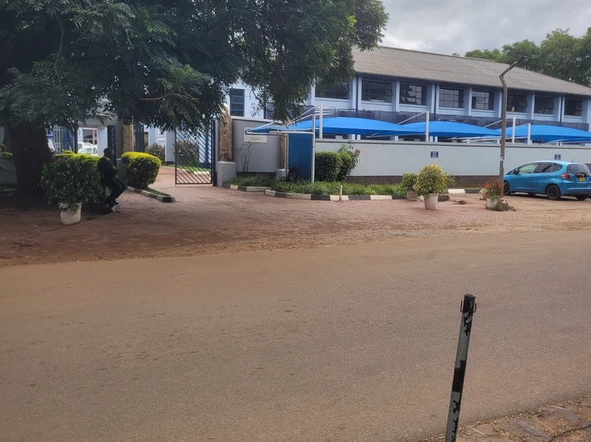 3 Bedroom Flat & Apartment