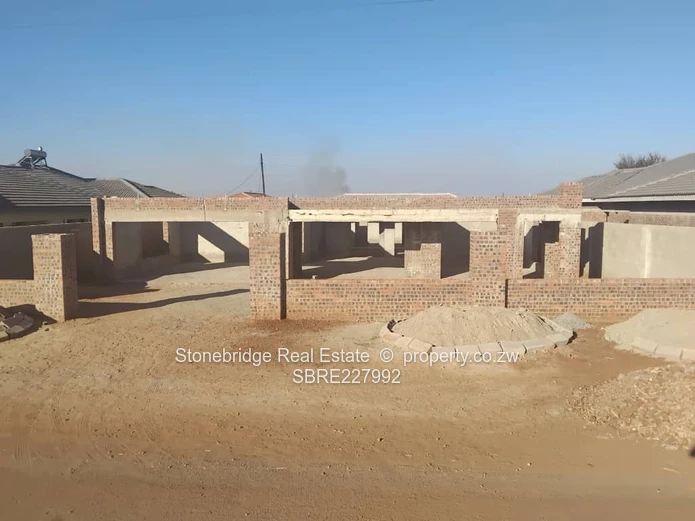 4 Bedroomed incomplete Emhlangeni house for sale