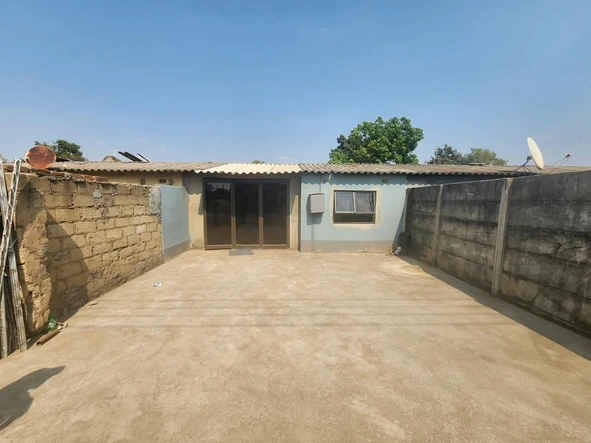 2 Bedroom House