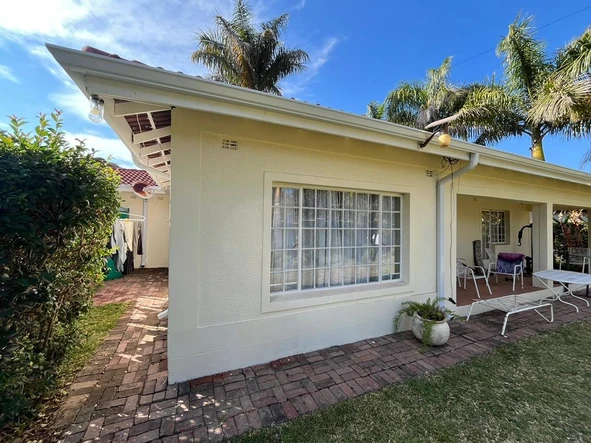 3 Bedroom Garden Flat