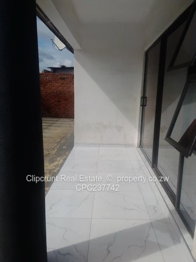 Glenview 1 house forsale (Sole Mandate)