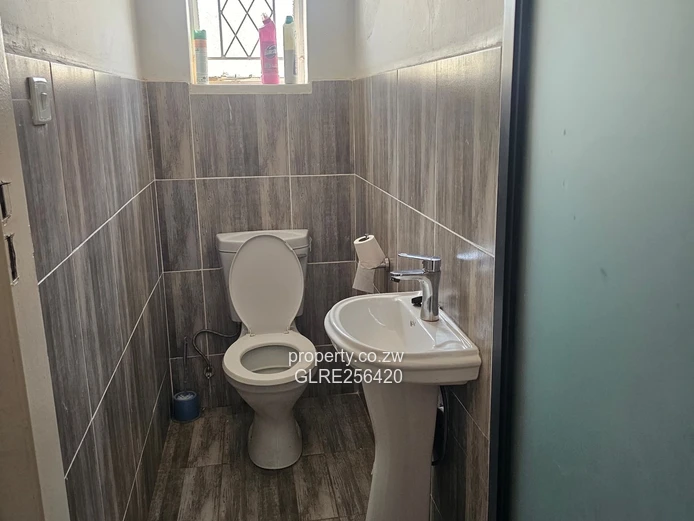 Rhodesville Office with Built-in Storage, Tiled WC — 200m²