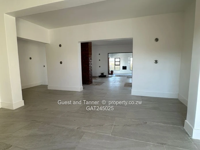 3 Bed House For Sale In Hopelyn