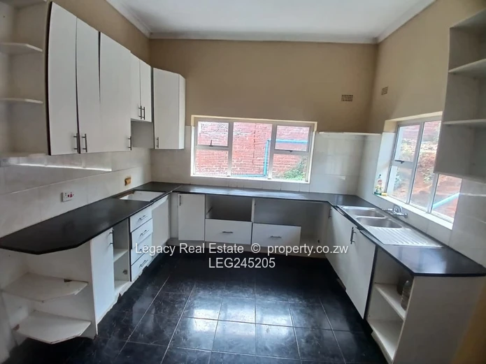 Executive Double Storey House To Let In Pomona, Harare North