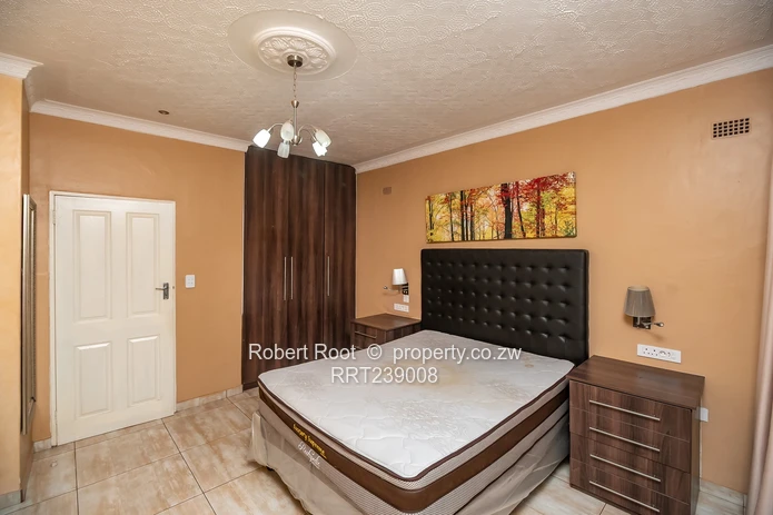 Stunning 2 bed furnished apartment!