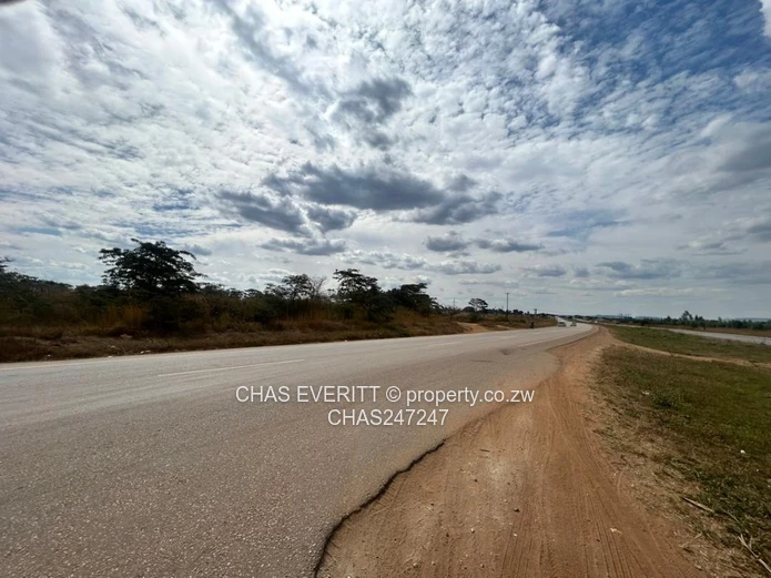 Commercial land in Norton