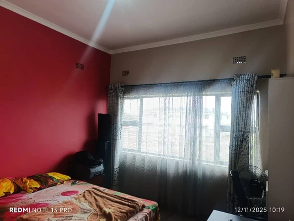 3 Bedroom Garden Flat