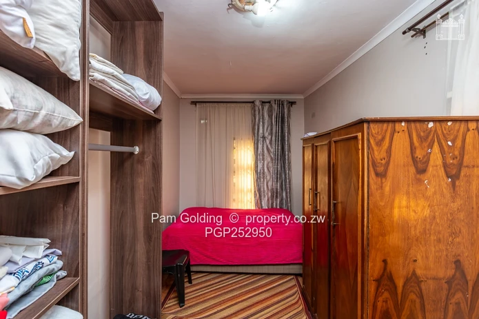 Spacious 6-Bedroom Double-Storey Home in Twin Lakes, Norton (Sole Mandate)