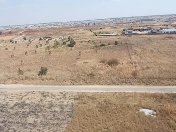 Farm & Agricultural Land