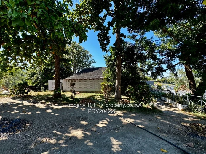 Andora Harbour Kariba - $160k