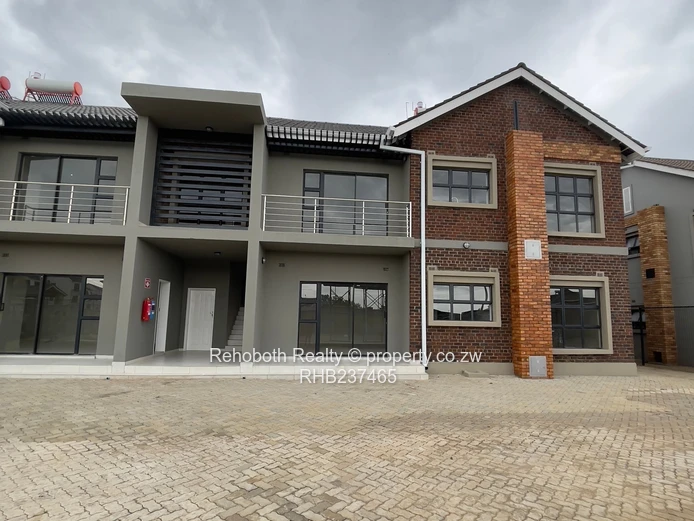 3 Bedroom For Rent in Madokero