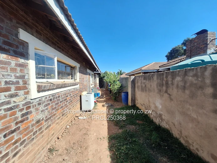 Perfect buy in Mainway Meadows . . .