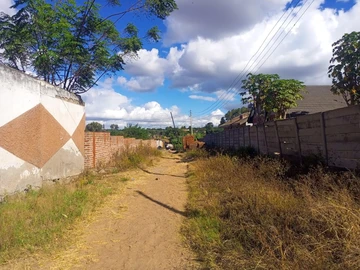 Commercial & Industrial Land
