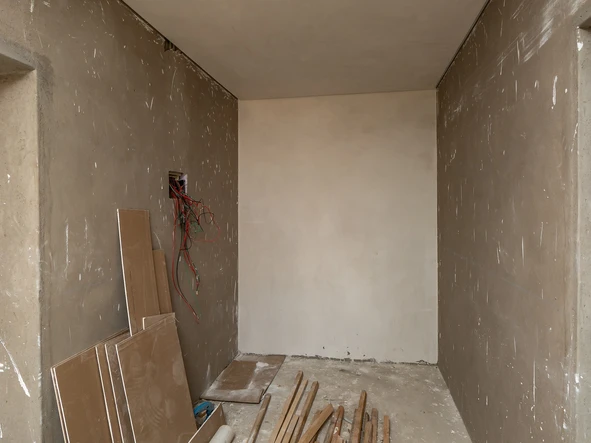 4 Bedroom Flat & Apartment