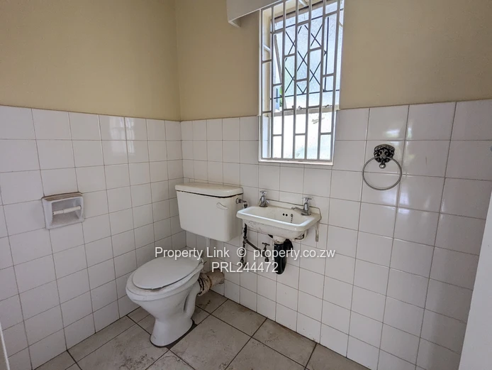 Avenues Townhouse - Available Immediate