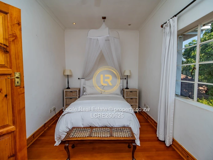Exceptional Double Storey House In Highlands