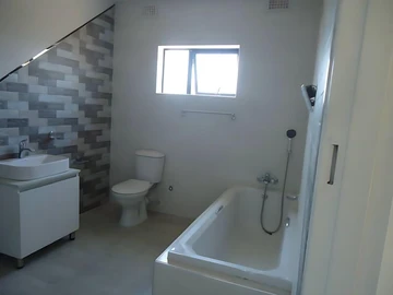 18 Unit Townhouse Complex