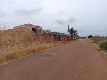 Stands & Residential Land