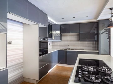 4 Bedroom Townhouse Complex