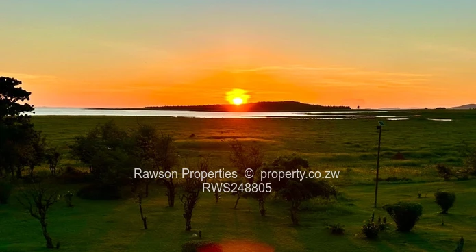 Luxury Holiday Home on Kariba Lakefront