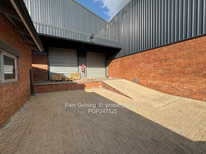 Warehouse available to rent - Graniteside 