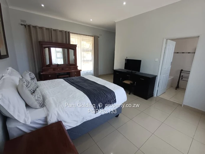 Residential House with Cottage for Rent in the Vumba  (Sole Mandate)