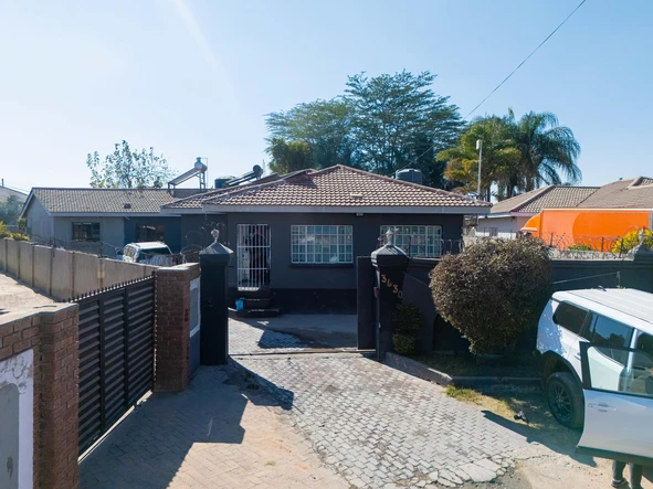 4 Bedroom House