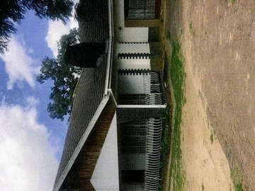 Stunning 3-Bedroom Home on Expansive 4484m² in Waterfalls!