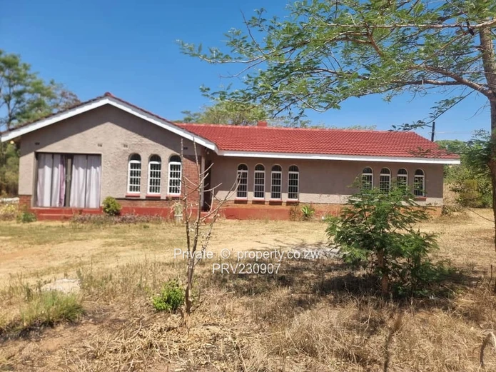 Property to let  Cottage/House 