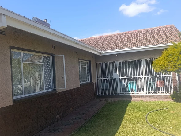 4 Bedroom House