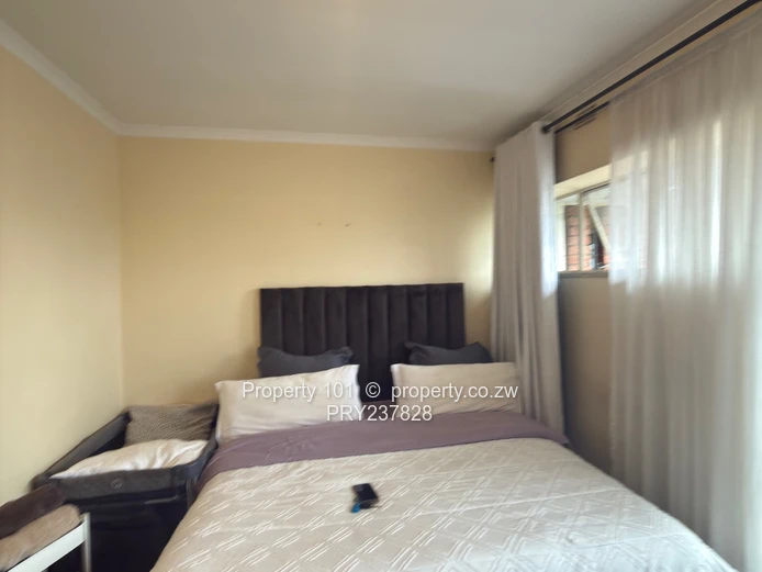 Avenues 2-Bedroom Flat for Rent – Secure & Central Location”