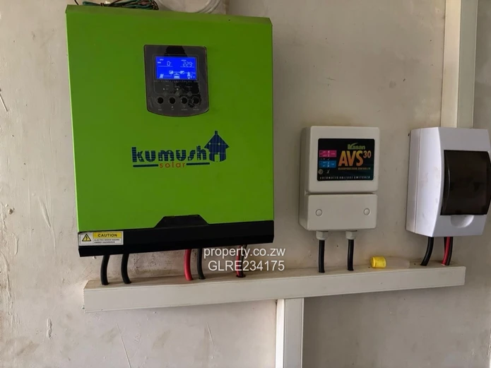 5-Bedroom Semi-Furnished Gem – Sandtone Phase?2