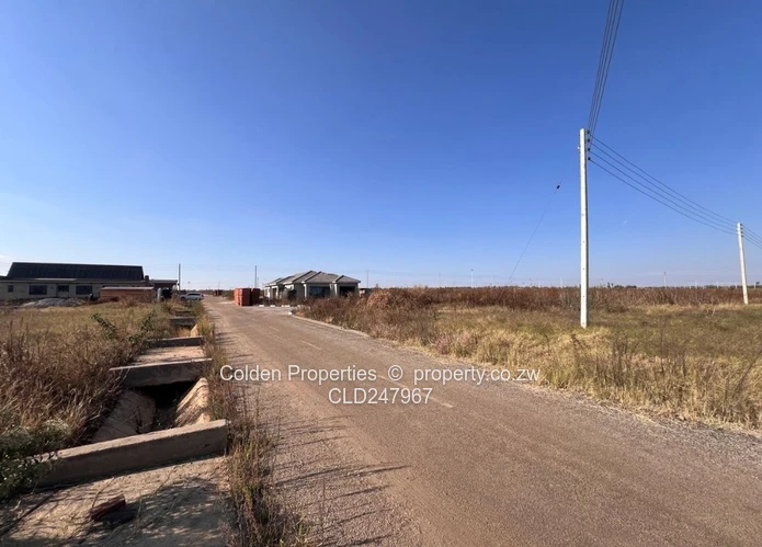 Perfect investment opportunity! Ideal starter home! (Sole Mandate)