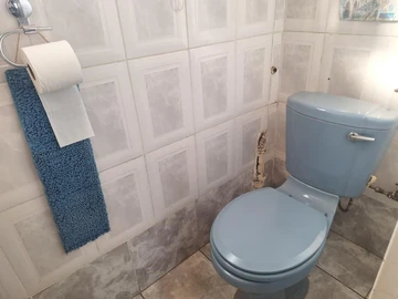 3 Bedroom Flat & Apartment