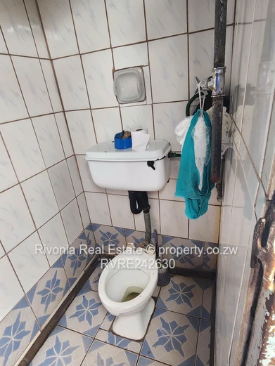 Glen Norah 4-Bed Redbrick Home with Rental Rooms