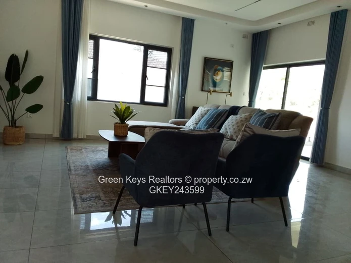 Pomona Townhouse Complex 