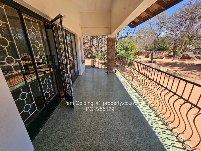 BURNSIDE | 6,019m² OF CHARACTER & SPACE